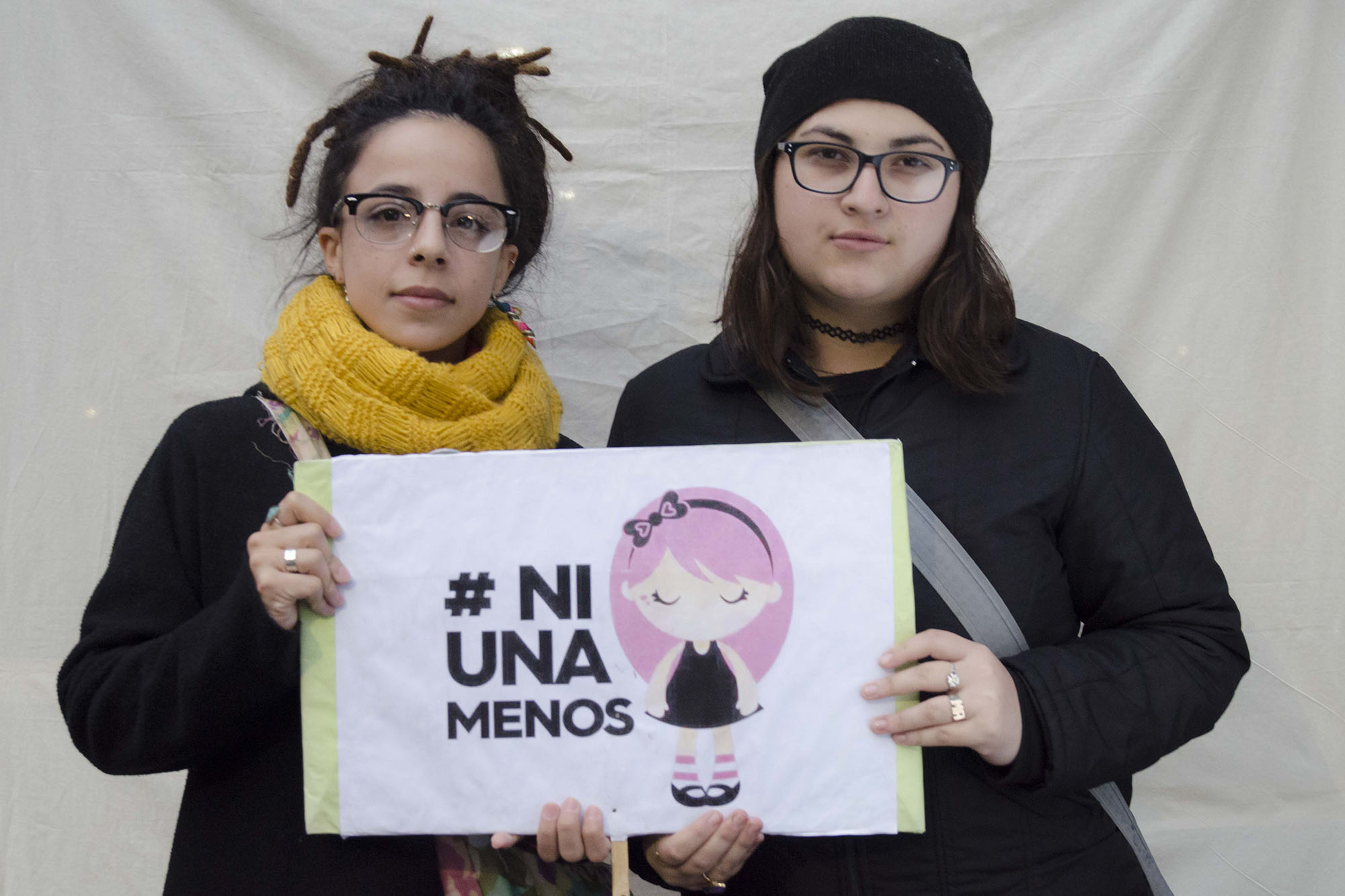 Tucumán, Argentina Junio 03/2016 Intervención fotográfica de INFOTO Escuela en apoyo a la marcha por los derechos de la mujer NI UNA MENOS llevada a cabo en Plaza Independencia.