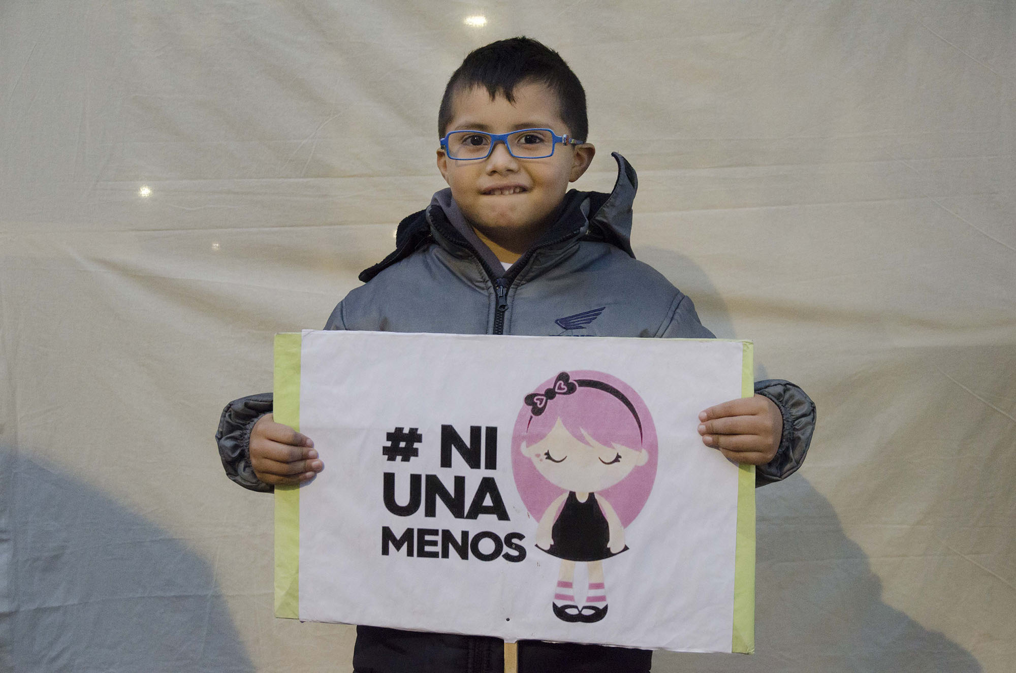 Tucumán, Argentina Junio 03/2016 Intervención fotográfica de INFOTO Escuela en apoyo a la marcha por los derechos de la mujer NI UNA MENOS llevada a cabo en Plaza Independencia.