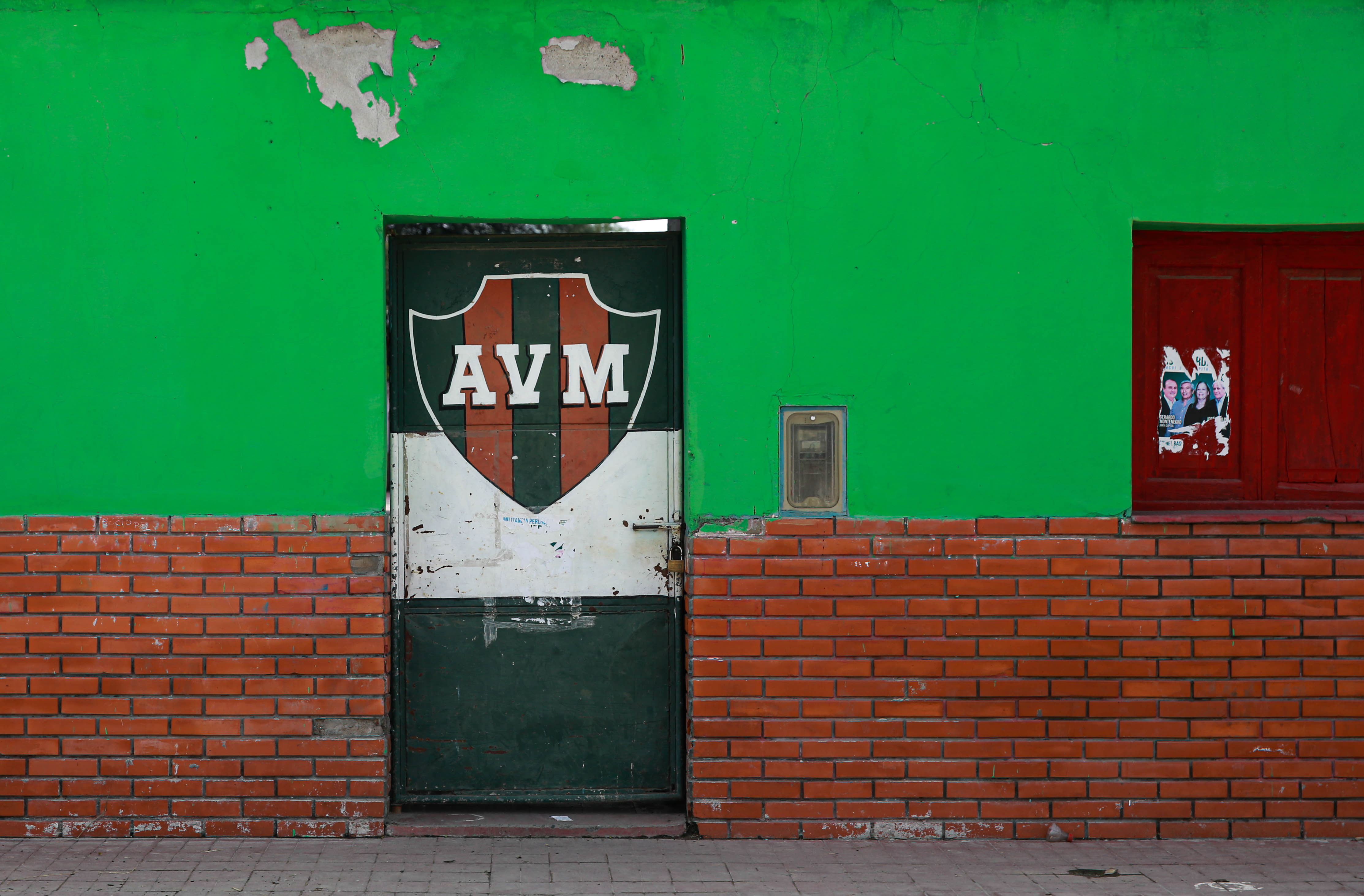 Club Villa Mercedes, ubicada enfrente de la casa de Koli Arce.